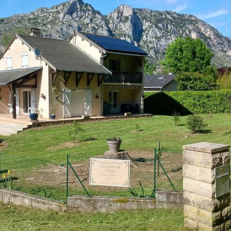 A La Joie De Vivre Chez L'Habitant Banat Exteriör bild