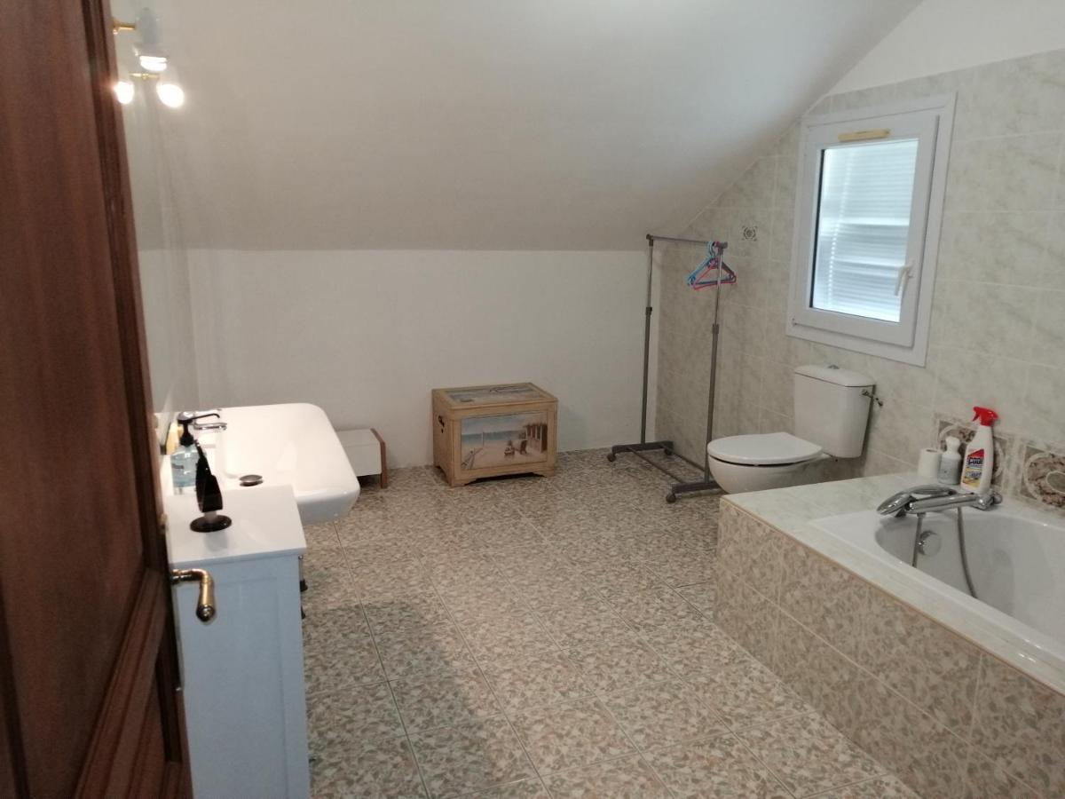 A La Joie De Vivre Chez L'Habitant Banat Exteriör bild
