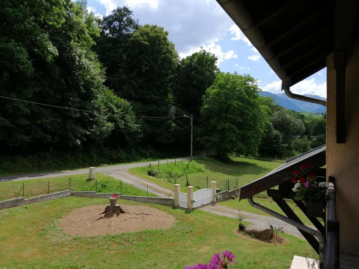 A La Joie De Vivre Chez L'Habitant Banat Exteriör bild