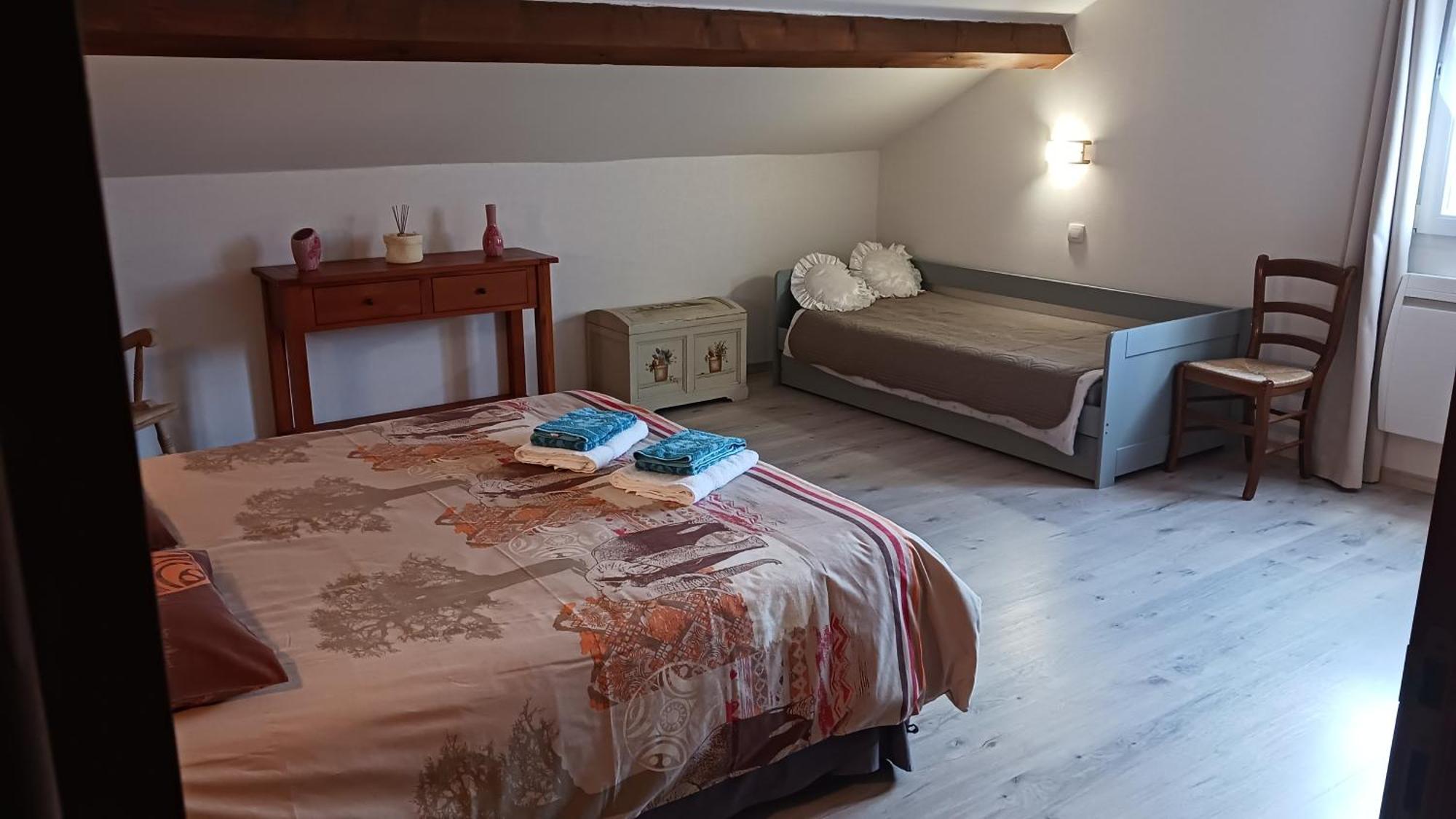 A La Joie De Vivre Chez L'Habitant Banat Exteriör bild